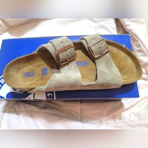Size 7 Taupe Birkenstock